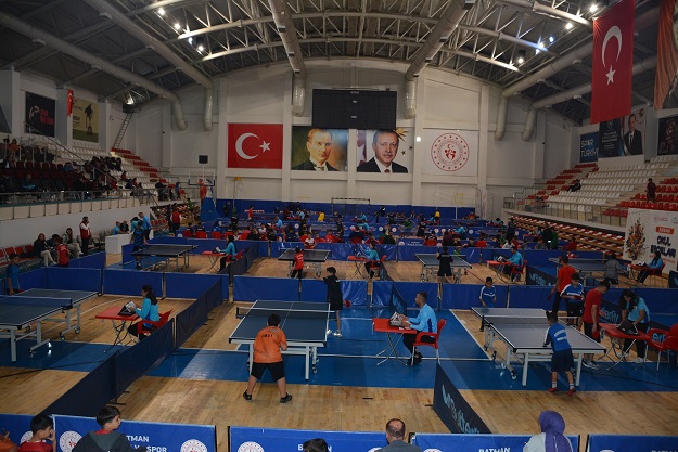 BATMAN’DA MASA TENİSİ BÖLGE HEYECANI