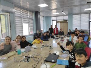 DENEYAP ATÖLYESİ’NDE İLHAM VEREN ZİYARET