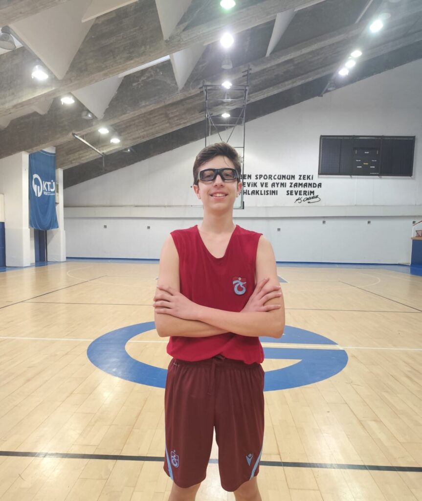 Genç basketçi Trabzon’a transfer oldu