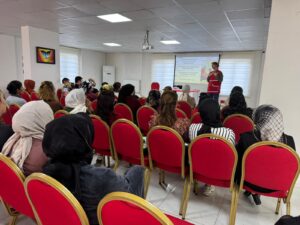 Kızılay’dan Yurtlarda “Temel İlk Yardım Bilinci” Eğitimi