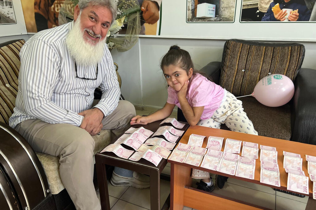 Küçük Sara’dan Büyük Merhamet