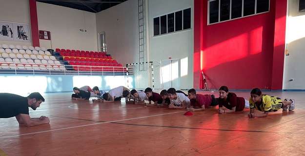 SASON’DA GENÇLİK OYUNLARI KURSLARI DEVAM EDİYOR