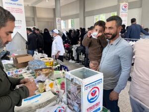 Yetimler Vakfı Gercüş’te Umut ve Dayanışma Kermesi Düzenledi