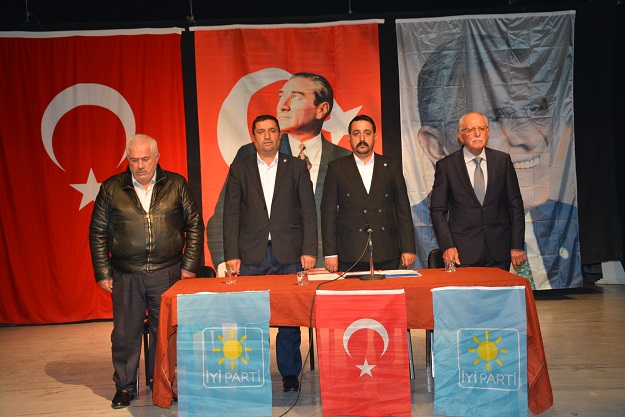 GİK ÜYESİ KISMET ÇELİK, BİTLİS’TE DİVAN BAŞKANIYDI