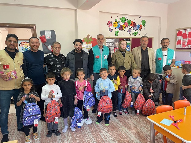 CANSUYU DERNEĞİ’NDEN HASANKEYF’E SICAK EL