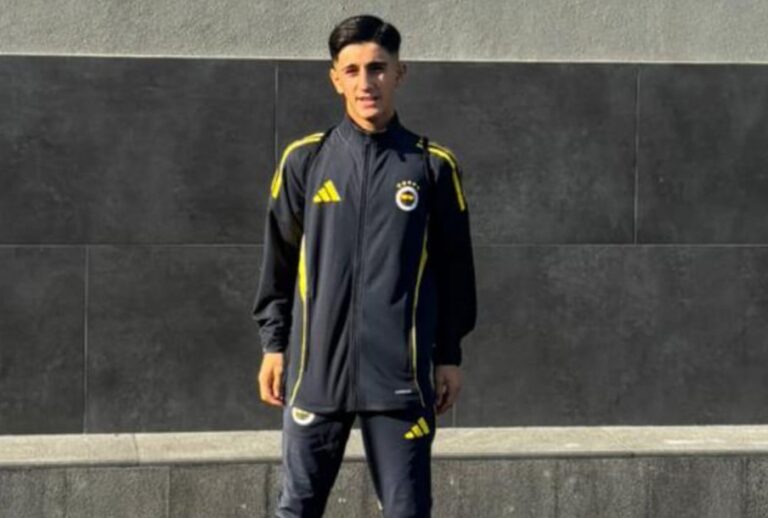 RESUL AKAY, FENERBAHÇE’DE…