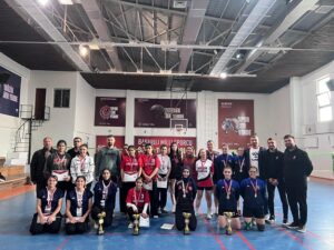 YAHYA KEMAL BADMİNTON KIZ TAKIMI İL ŞAMPİYONU OLDU