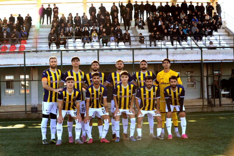 BİNATLI SPOR AMATÖR LİGİN ZİRVESİNDE