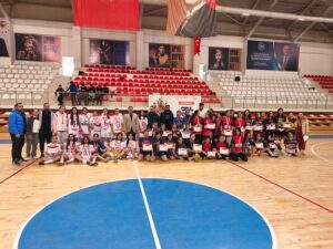 SPOR LİSESİ KIZLARI FUTSALDA İL ŞAMPİYONU OLDU