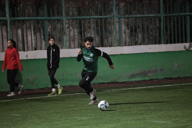 BATMANLI YILDIZ HÜSEYİN KAPLAN IĞDIR’DA BAL LİGİNDE