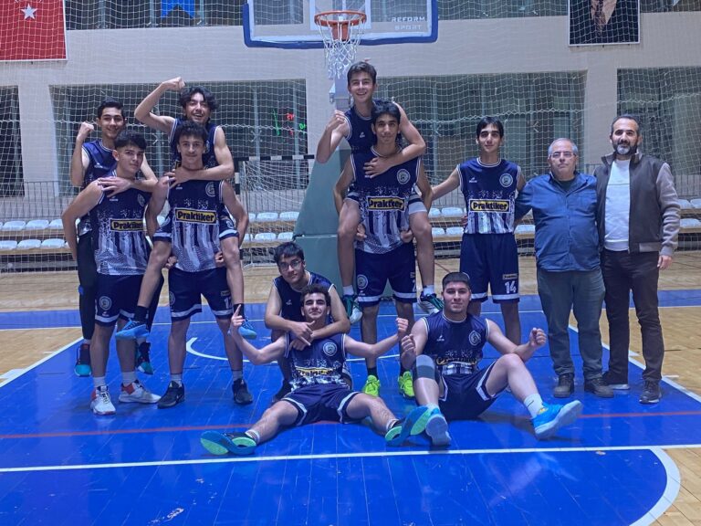 BÖLGE ŞAMPİYONASINDA TARİHİ ZAFER