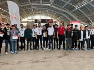 -10 DERECEDE YÜZME YARIŞMALARI TAMAMLANDI