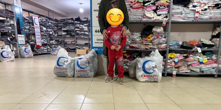 Cansuyu, Batman’da 4 Bin 760 Parça Giyim Malzemesi Dağıttı