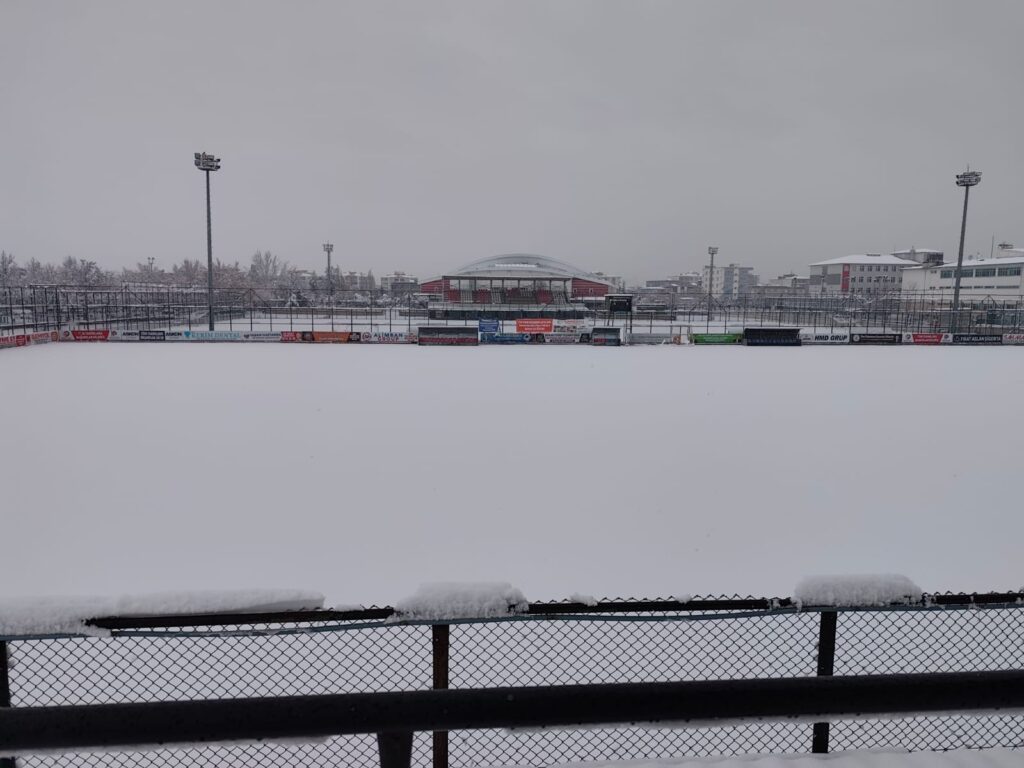 Amatör Ligi Kar Yağışı Nedeniyle Ertelendi