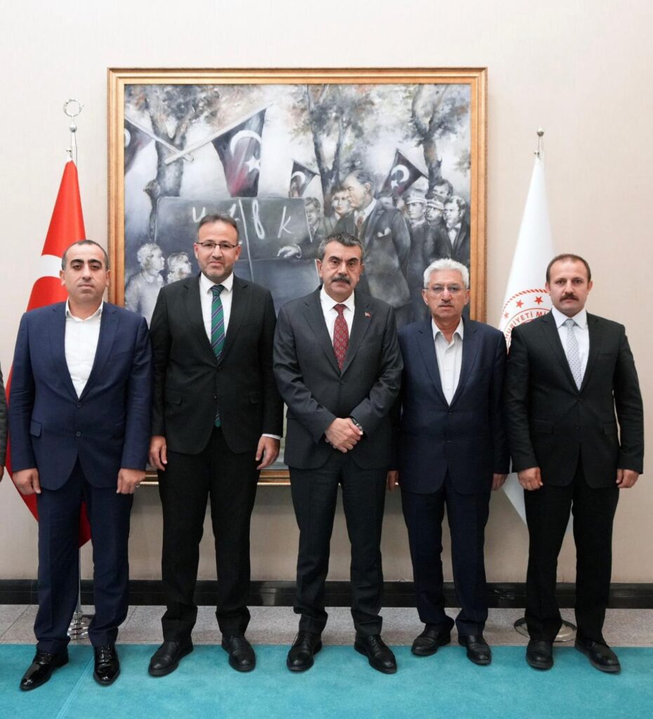 “Eğitim Sadece Akademik Başarıdan İbaret Değil”