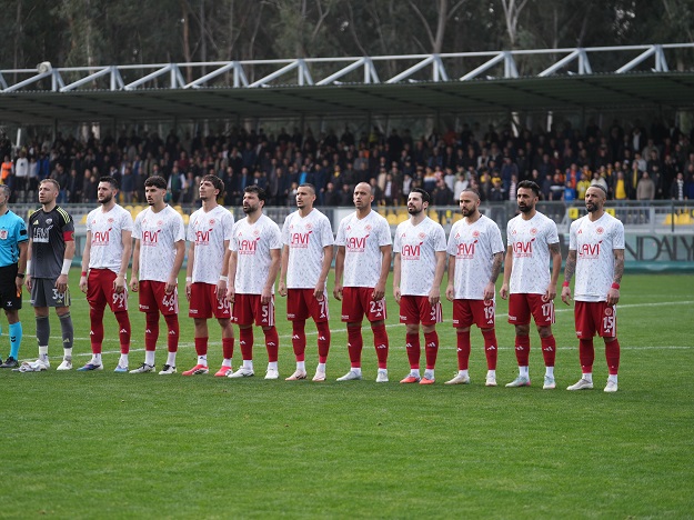 Petrolspor’un Penaltısı Kaçtı, Zirve Yarışı Kızıştı