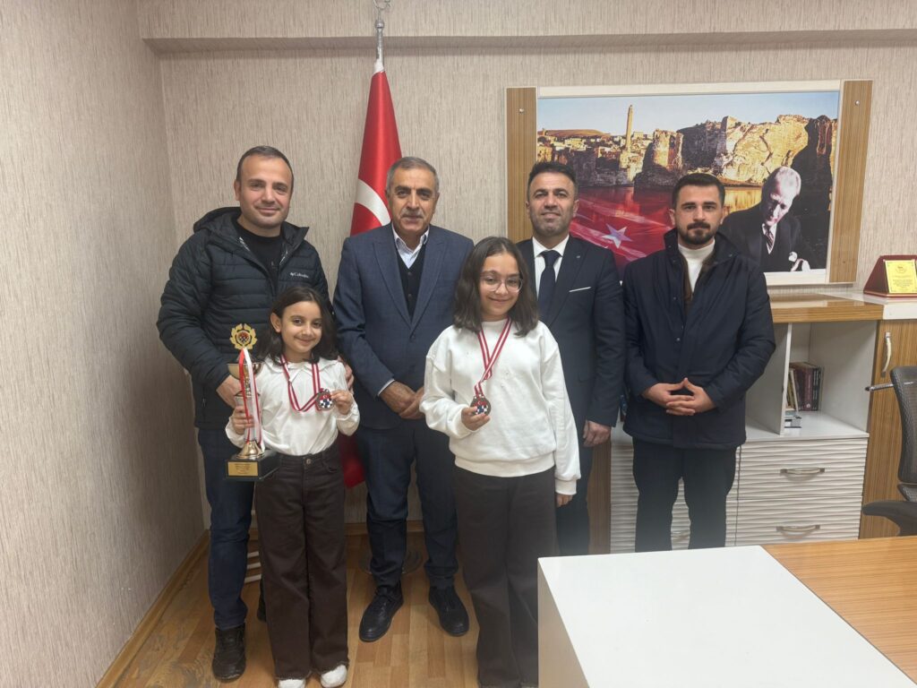 ŞAMPİYON KARDEŞLERDEN ÖZPERKİ’E ZİYARET