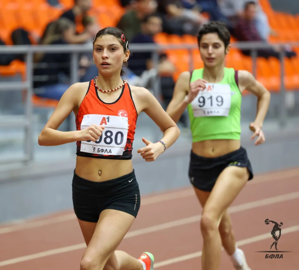 Elif Naz Köseoğlu Sofya’dan Madalyalarla Döndü